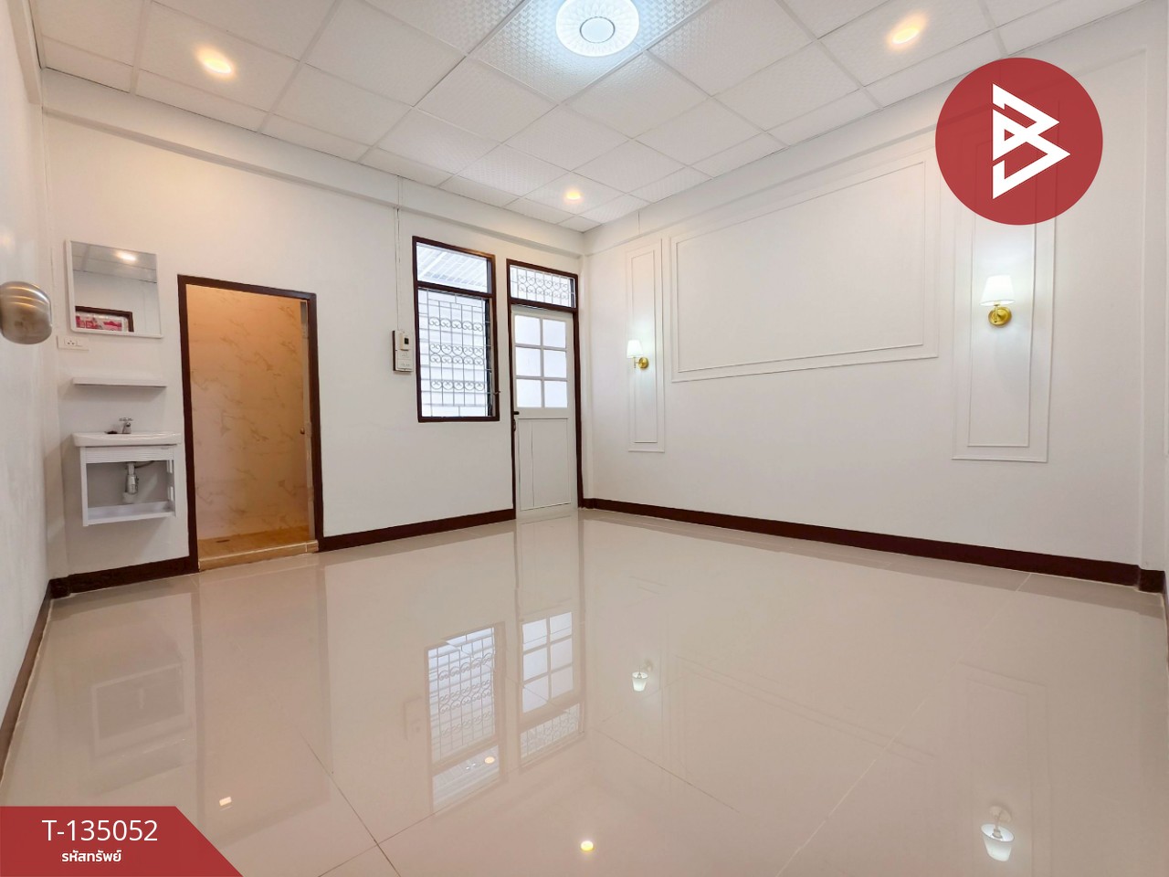 ขายทาวน์เฮ้าส์ หมู่บ้านชุมชน 300 ห้อง มหาชัย สมุทรสาคร รีโนเวทใหม่ 5