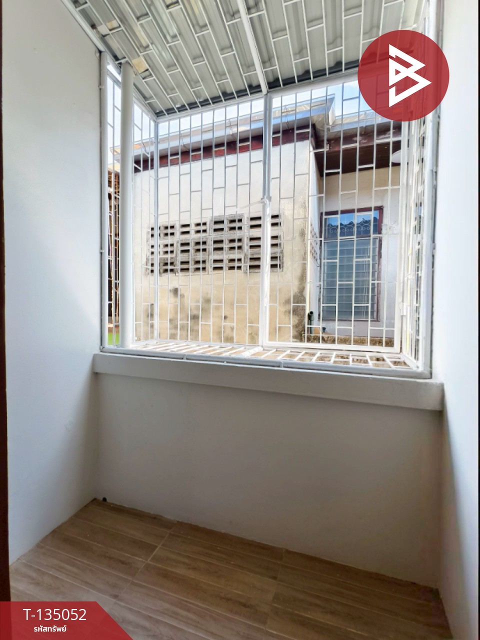 ขายทาวน์เฮ้าส์ หมู่บ้านชุมชน 300 ห้อง มหาชัย สมุทรสาคร รีโนเวทใหม่ 11