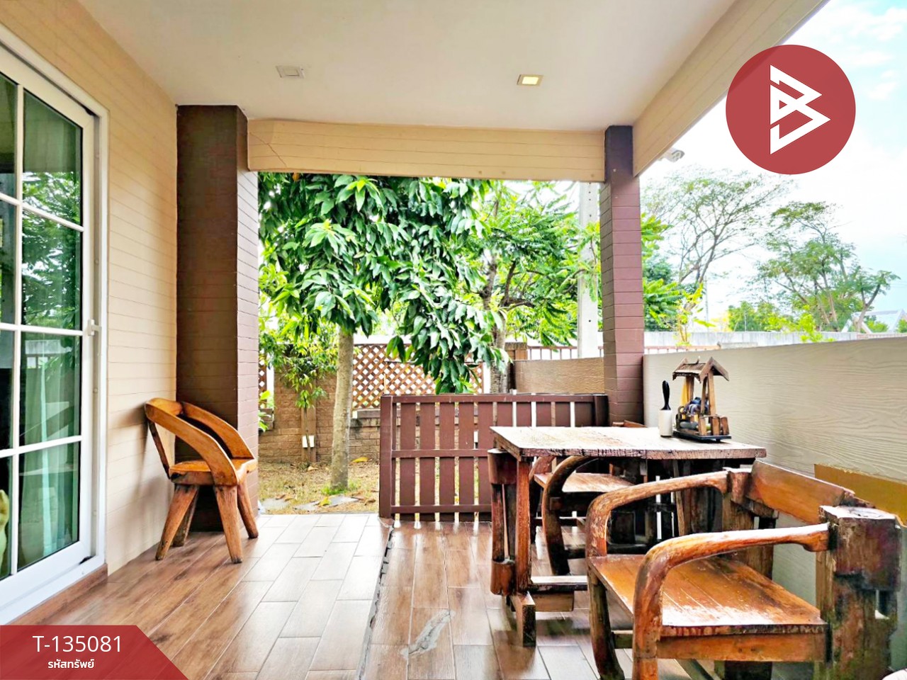 ขายทาวน์เฮ้าส์หลังริม หมู่บ้านกานดา บ้านริมคลอง 2 พันท้ายนรสิงห์ สมุทรสาคร พื้นที่กว้าง 3