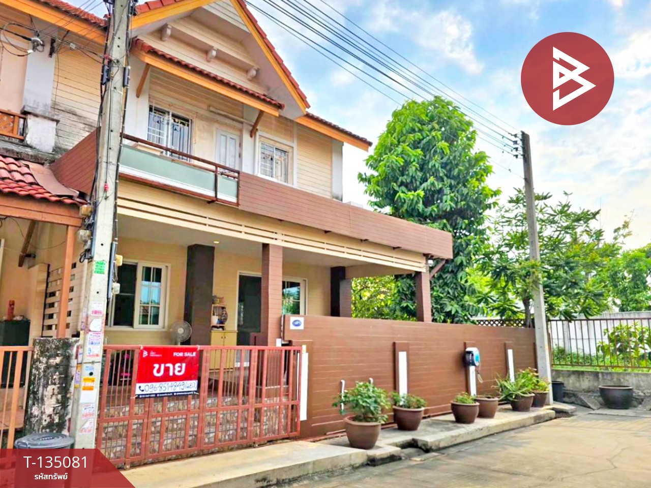 ขายทาวน์เฮ้าส์หลังริม หมู่บ้านกานดา บ้านริมคลอง 2 พันท้ายนรสิงห์ สมุทรสาคร พื้นที่กว้าง 2