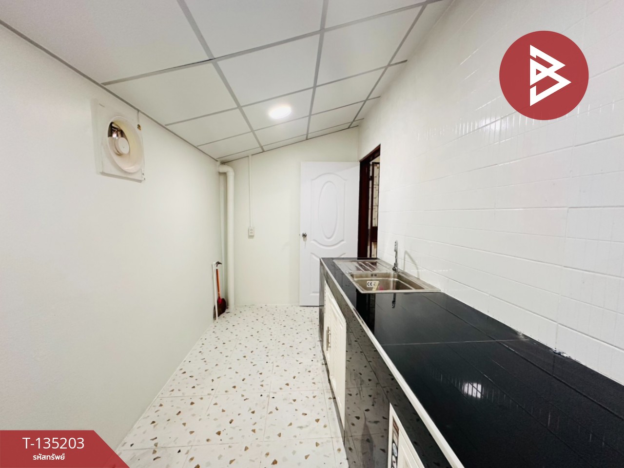 ขายทาวน์เฮ้าส์ ซ.ประปาสามพราน เนื้อที่ 18 ตร.วา สามพราน นครปฐม 7