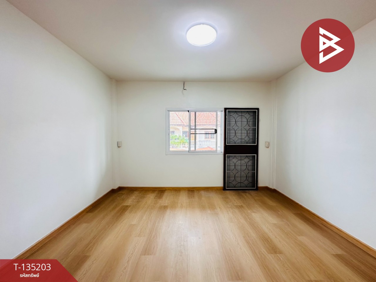 ขายทาวน์เฮ้าส์ ซ.ประปาสามพราน เนื้อที่ 18 ตร.วา สามพราน นครปฐม 10