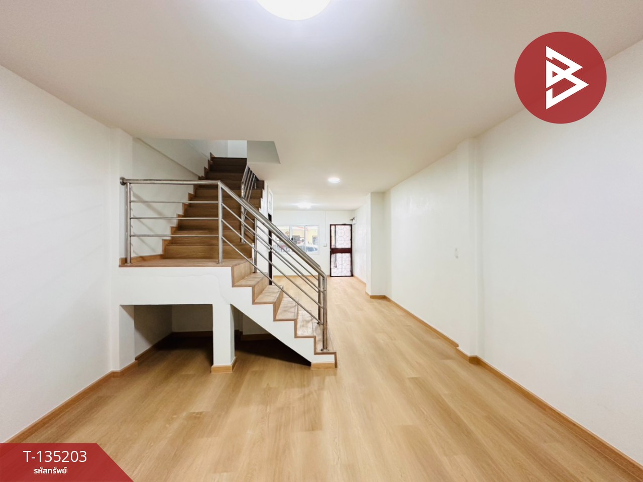 ขายทาวน์เฮ้าส์ ซ.ประปาสามพราน เนื้อที่ 18 ตร.วา สามพราน นครปฐม 5