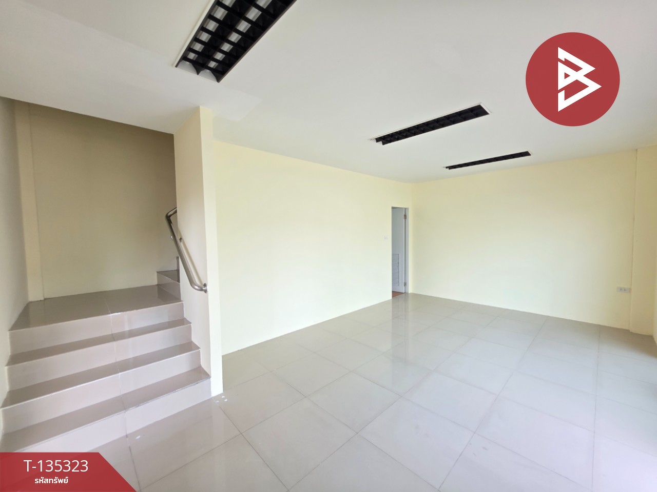 ขายโกดังพร้อมออฟฟิศ เนื้อที่ 1 งาน 19.5 ตร.วา แพรกษา สมุทรปราการ 2