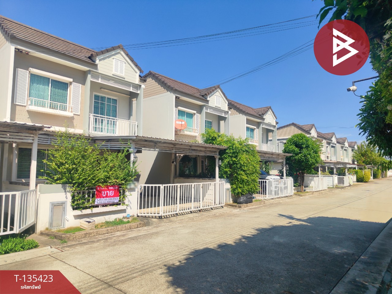 ขายทาวน์เฮ้าส์ หมู่บ้านเดอะวิลเลจ บางนา-วงแหวน 2 บางพลี สมุทรปราการ 3