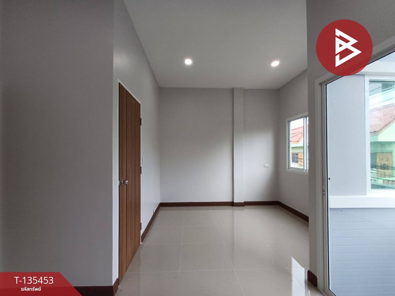 ขายทาวน์เฮ้าส์ 2 ชั้น เนื้อที่ 18.3 ตร.วา ลาดใหญ่ สมุทรสงคราม 8