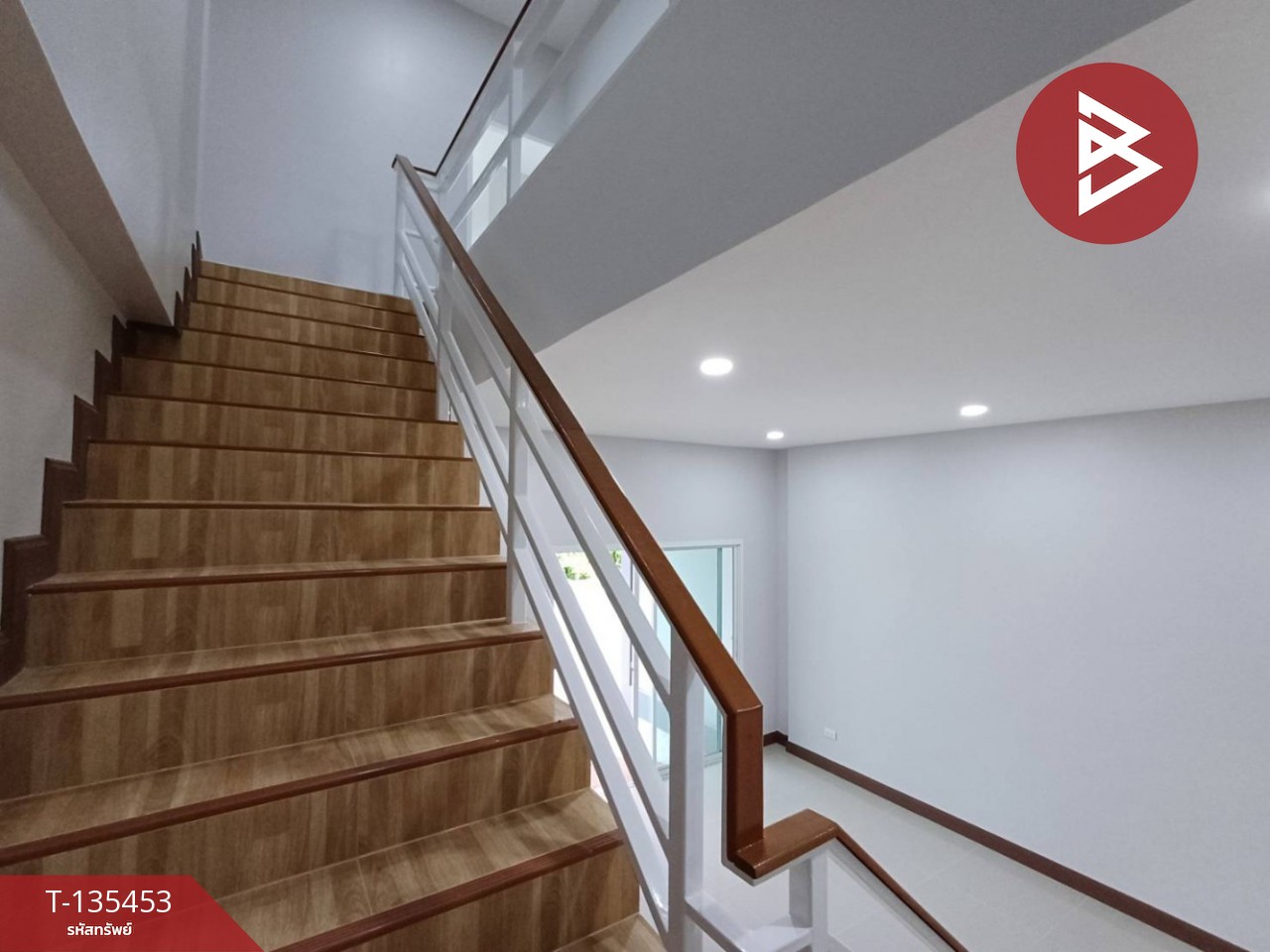 ขายทาวน์เฮ้าส์ 2 ชั้น เนื้อที่ 18.3 ตร.วา ลาดใหญ่ สมุทรสงคราม 11