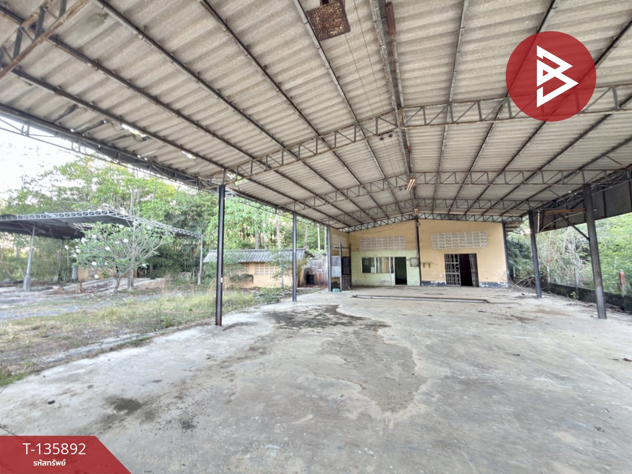 ขายที่ดิน เนื้อที่ 2 ไร่ 1 งาน 2 ตร.วา เพ ระยอง 4