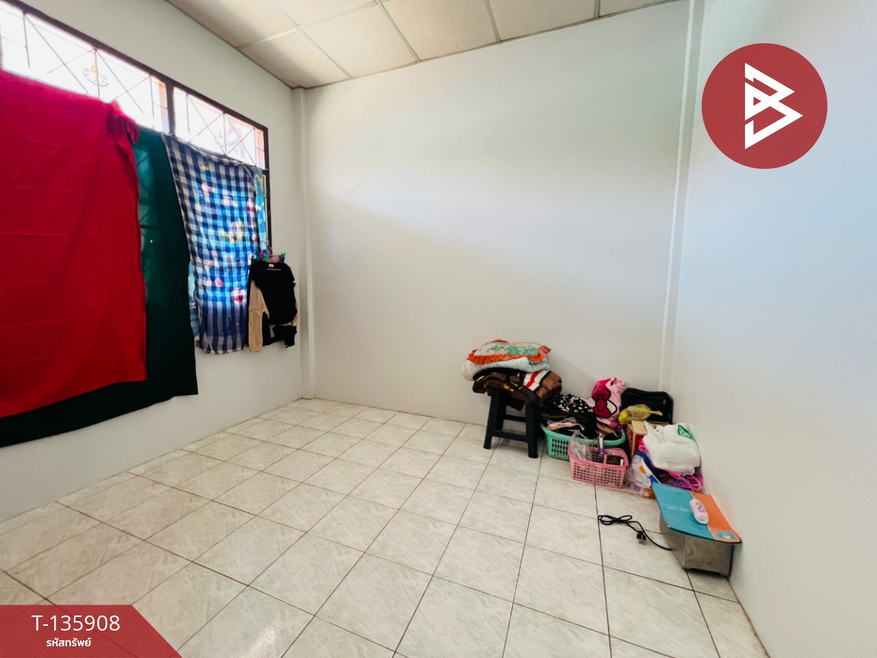 ขายทาวน์เฮ้าส์หลังริมชั้นเดียว เนื้อที่ 27 ตร.วา ชลประทานซอย 5 ลาดใหญ่ สมุทรสงคราม 11