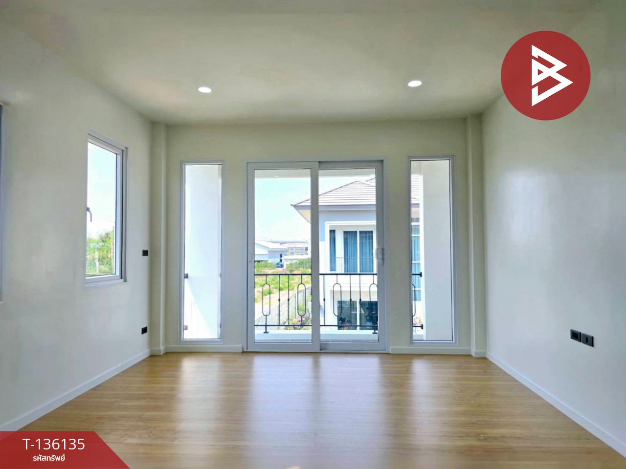 ขายบ้านเดี่ยวหลังมุม  หมู่บ้านวิลลาเรส พระราม2-เอกชัย (Villares Rama2-Ekkachai) สมุทรสาคร 12