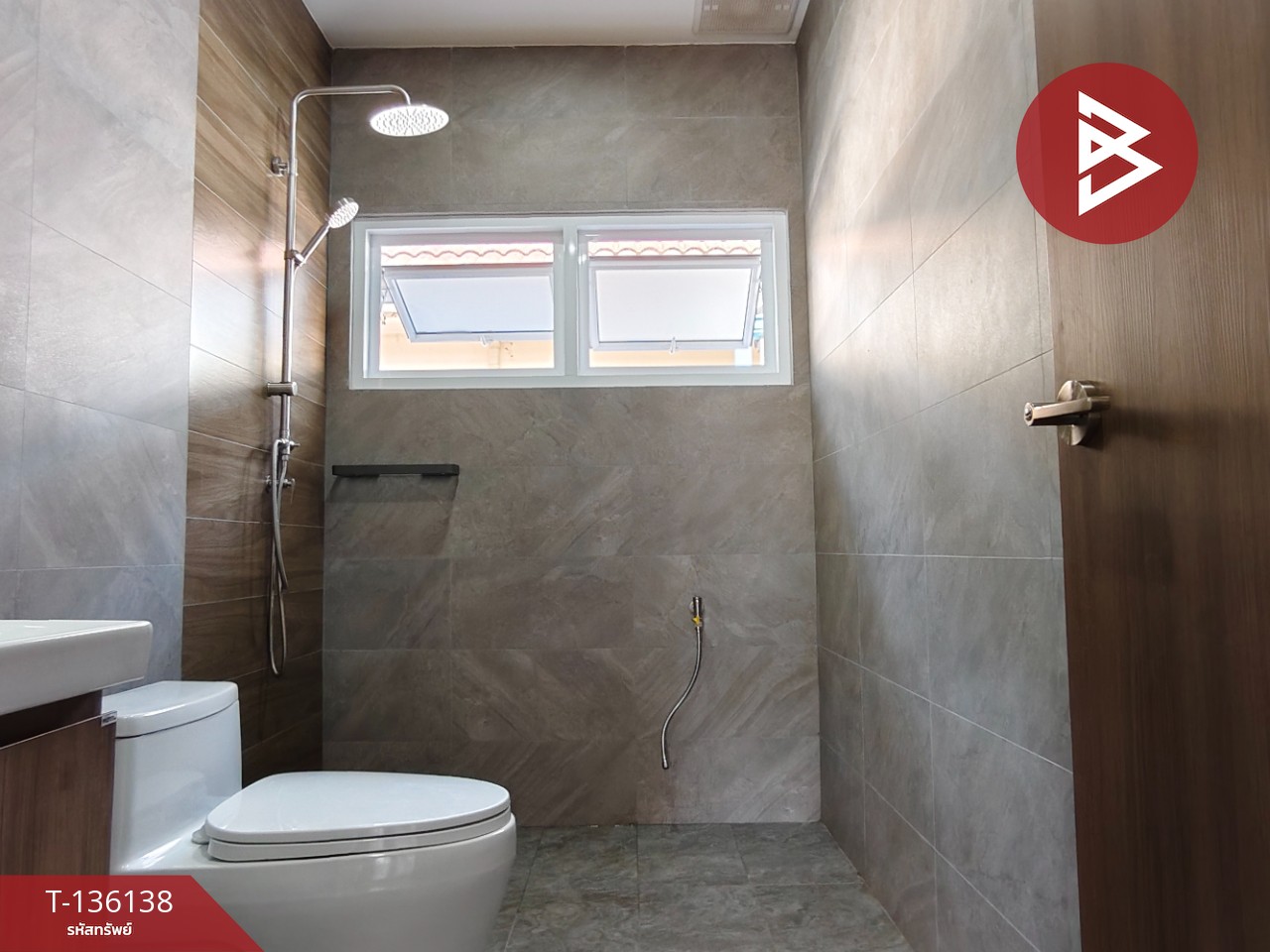 ขายบ้านเดี่ยวหลังใหญ่ หมู่บ้านกฤติมา​ นครศรีธรรมราช รีโนเวทใหม่ทั้งหลัง 11