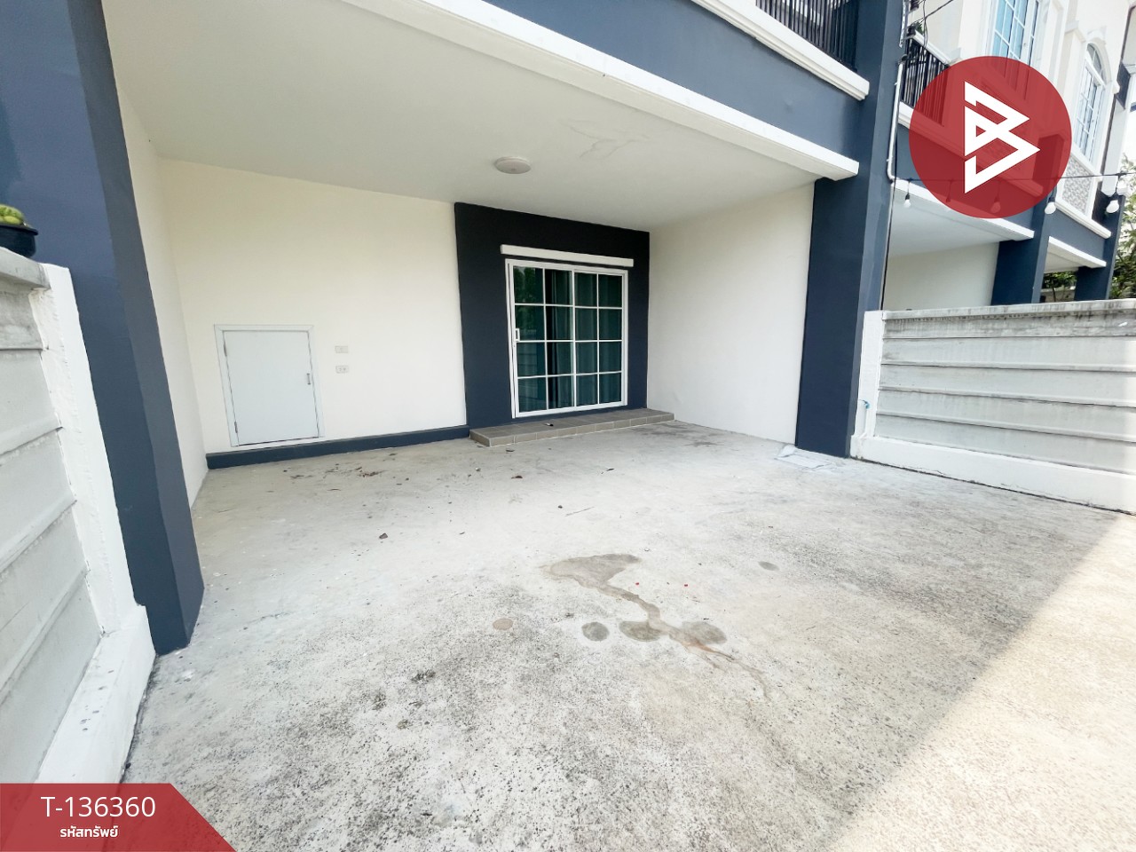 ขายทาวน์เฮ้าส์ 2 ชั้น เนื้อที่ 18.5 ตร.วา บ้านฉาง ระยอง 2