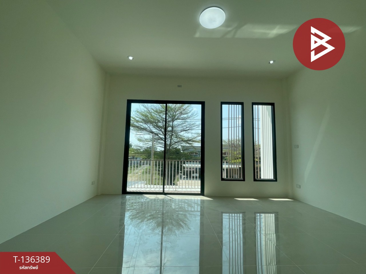 ขายอาคารพาณิชย์ 2 ชั้น เนื้อที่ 26 ตร.วา ตะพง ระยอง 5