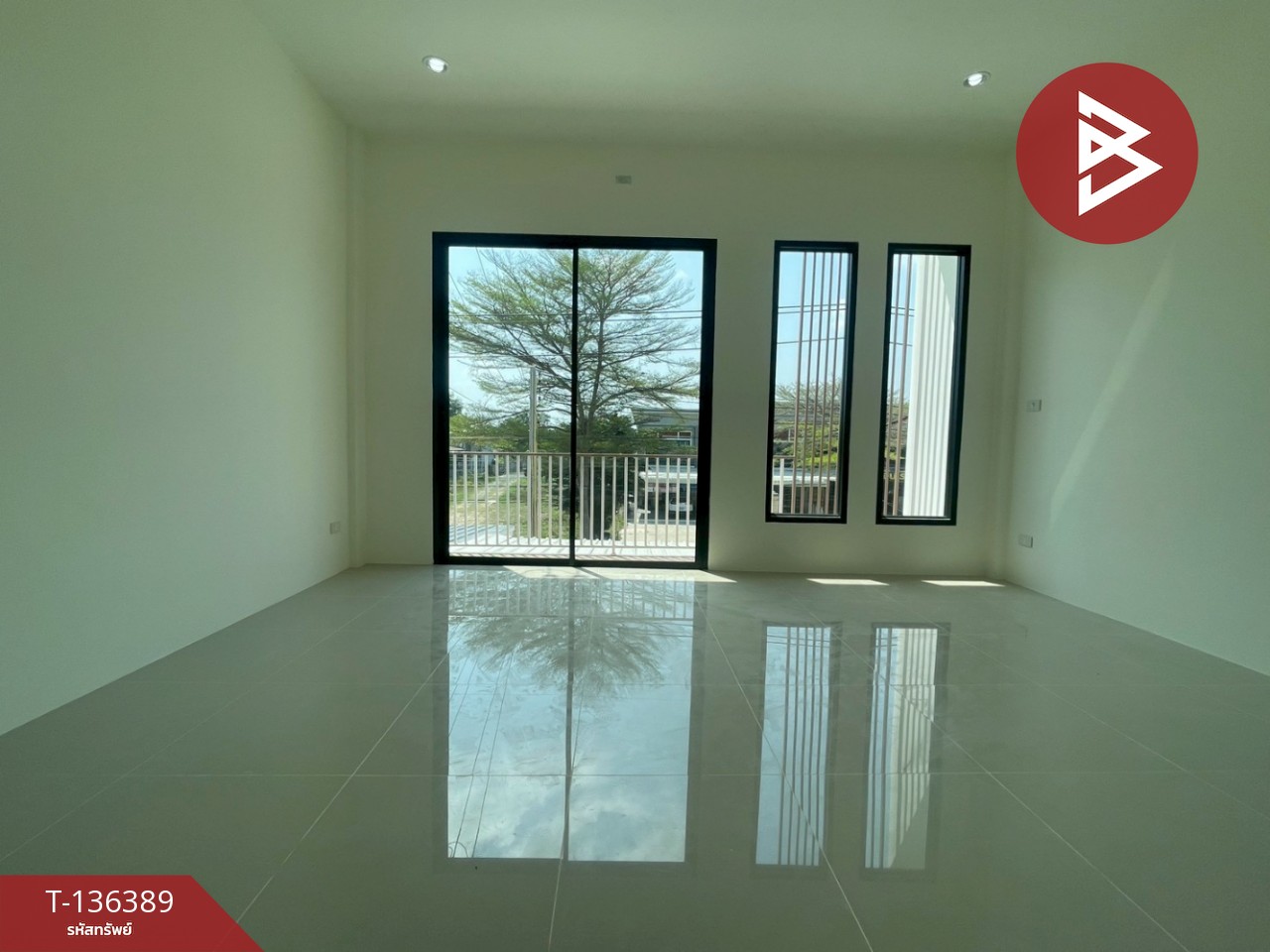 ขายอาคารพาณิชย์ 2 ชั้น เนื้อที่ 26 ตร.วา ตะพง ระยอง 4