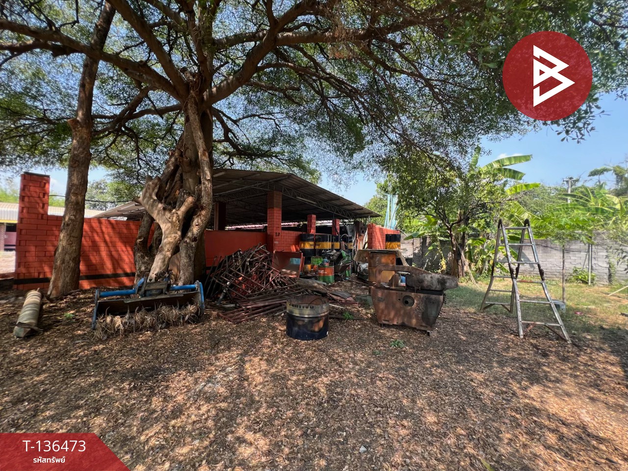 ขายโกดังพร้อมที่ดิน เนื้อที่ 1 ไร่ 1 งาน 6 ตารางวา นครปฐม ทำเลดี 7