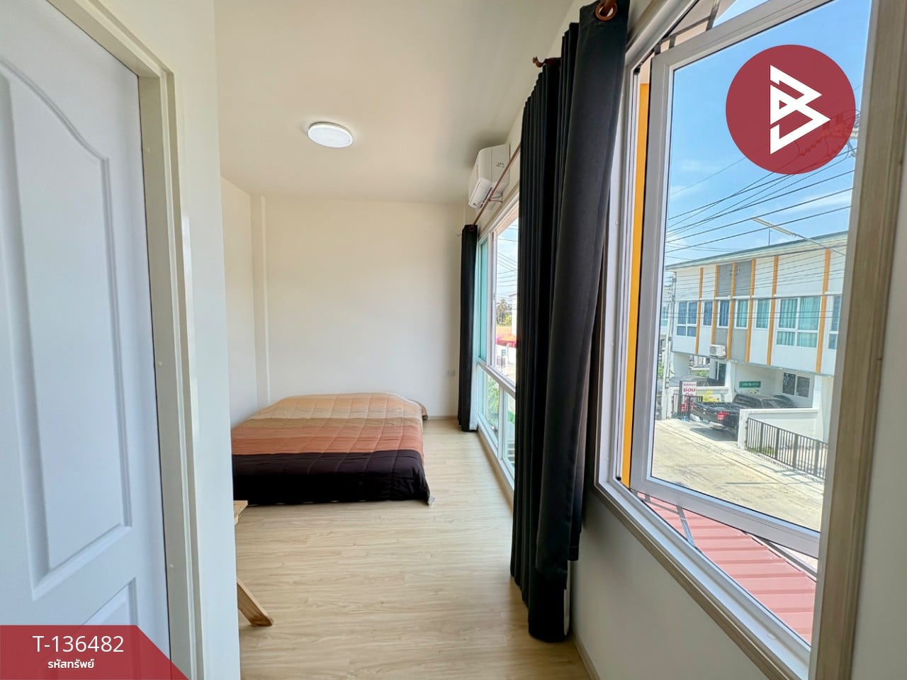 ขายทาวน์เฮ้าส์ หมู่บ้านเก้ามงคลวิลเลจ พุทธมณฑลสาย5-ไร่ขิง26 นครปฐม 10