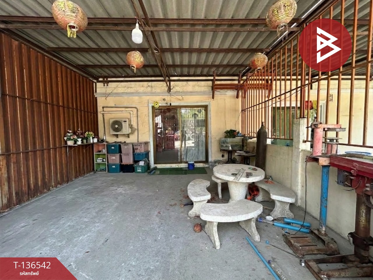 ขายทาวน์เฮ้าส์ โครงการเลค เลเจนด์ วิลเลจ (Lake Legend Village) บางละมุง ชลบุรี 2