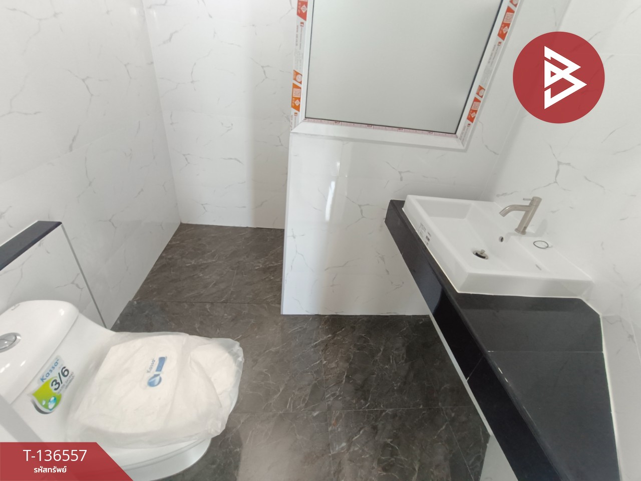 ขายบ้านเดี่ยว 2 ชั้น เนื้อที่ 37.3 ตารางวา ต.หนองเสม็ด ตราด ทำเลดีติดถนน 11