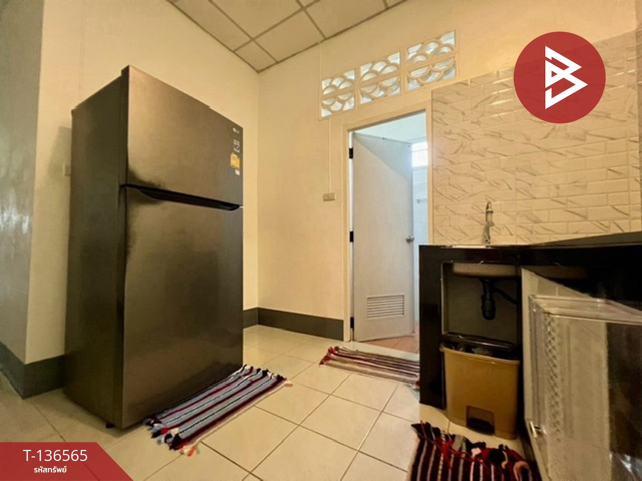 ขายทาวน์เฮ้าส์ หมู่บ้านสุขเจริญ นครปฐม 11