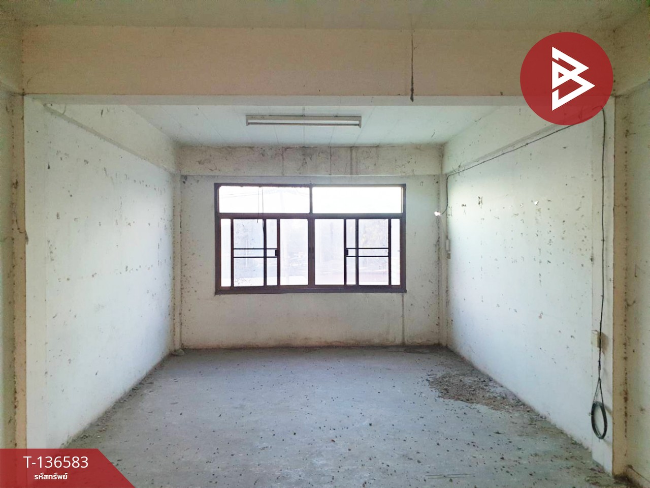 ขายอาคารพาณิชย์ 3 ชั้น เนื้อที่ 16 ตร.วา ชุมแสง นครสวรรค์ 7