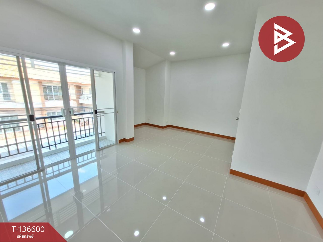 ขายบ้านแฝด หมู่บ้านพนาสนธิ์วิลล่า ลำลูกกา-คลอง 4 ปทุมธานี 10