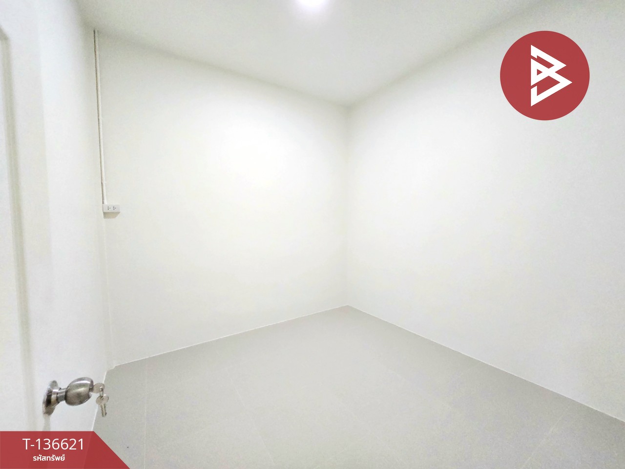 ขายทาวน์เฮ้าส์ชั้นเดียว เนื้อที่ 20 ตร.วา จันทบุรี รีโนเวทใหม่ ทำเลบางกะจะ 6