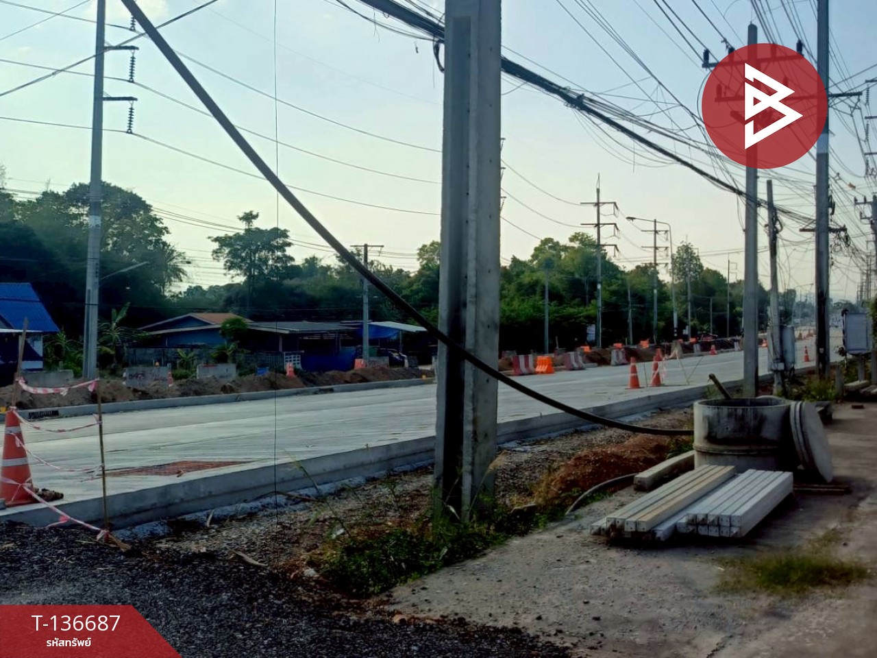 ขาย/เช่าโกดังพร้อมที่ดิน เนื้อที่ 7 ไร่ 1 งาน 81.7 ตารางวา ติดถนน กาญจนบุรี 10