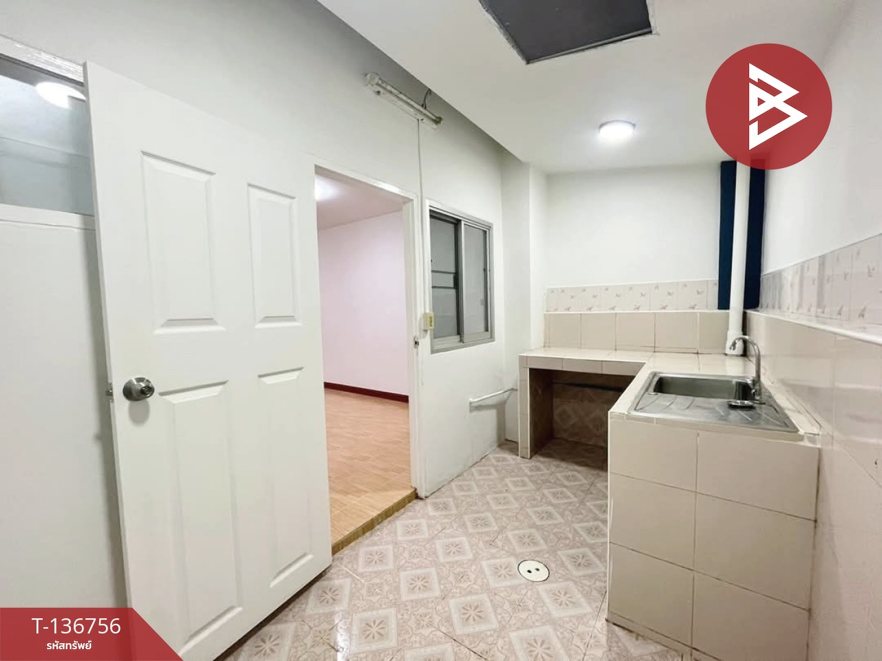 ขายทาวน์เฮ้าส์ หมู่บ้านเอกอนันต์ บางบ่อ สมุทรปราการ พร้อมอยู่ 7