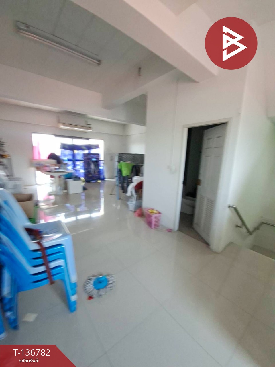 ขายอาคารพาณิชย์ 3 ชั้น เนื้อที่ 28.2 ตร.วา พันท้ายนรสิงห์ สมุทรสาคร 4