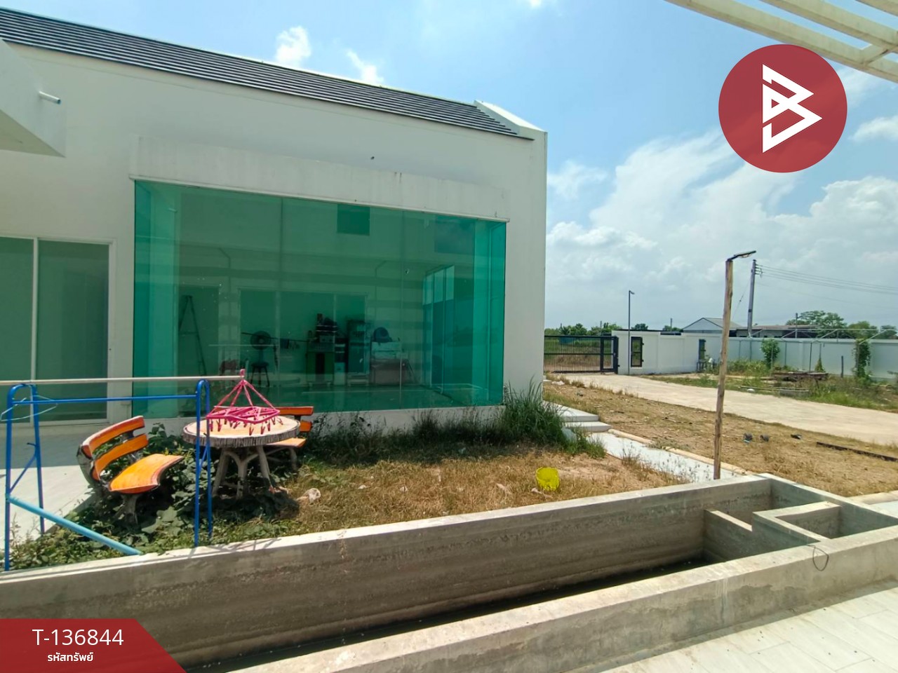 ขายด่วนบ้านเดี่ยว 2 หลังพร้อมที่ดิน เนื้อที่ 2 ไร่ หนองเสือ ปทุมธานี 12