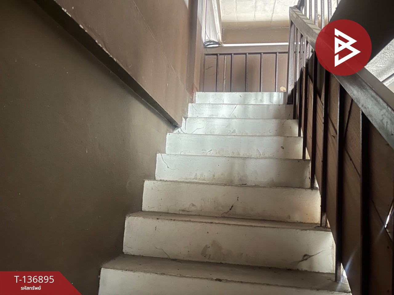 ขายอาคารพาณิชย์ 3 ชั้น เนื้อที่ 16 ตร.วา สันกำแพง เชียงใหม่ 8