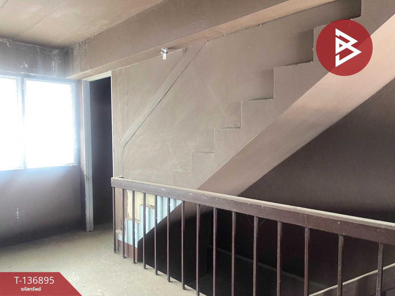 ขายอาคารพาณิชย์ 3 ชั้น เนื้อที่ 16 ตร.วา สันกำแพง เชียงใหม่ 6