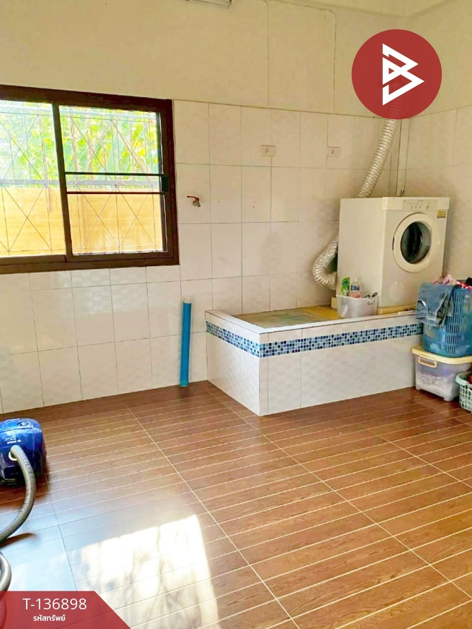 ขายทาวน์เฮ้าส์ 2 หลังติด เนื้อที่ 40 ตร.วา เนินพระ ระยอง 7