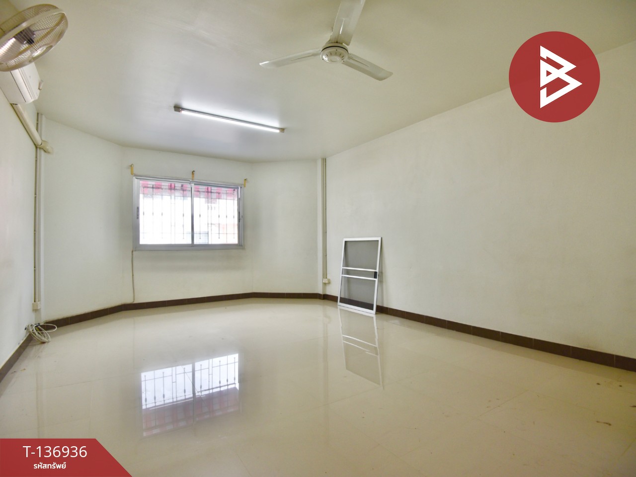 ขายทาวน์เฮ้าส์ หมู่บ้านวราธรวิลล์ ศรีด่าน19 (Warathon Ville) สำโรงเหนือ สมุทรปราการ 8