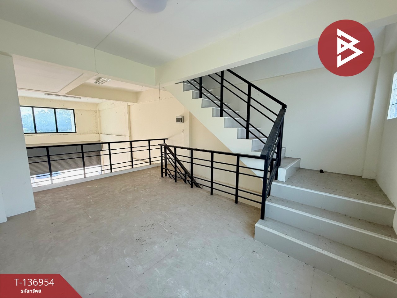 ขายอาคารพาณิชย์ 2 ชั้นครึ่ง เนื้อที่ 26.3 ตร.วา เกาะขวาง จันทบุรี 5