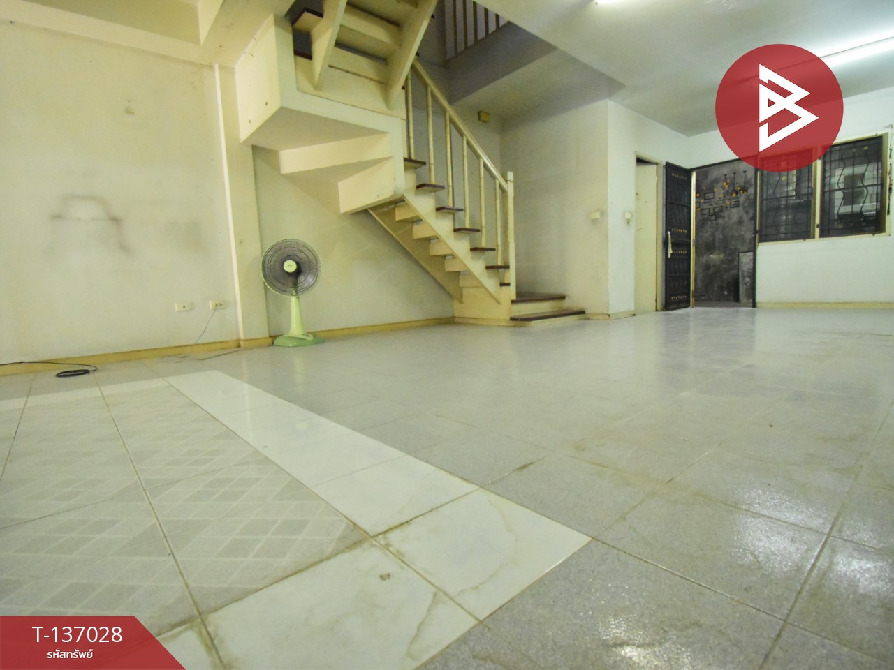 ขายทาวน์เฮ้าส์ หมู่บ้านพาร์คแกลเลอรี่ ศรีนครินทร์ (Park Gallery Srinakarin) บางพลี สมุทรปราการ 4