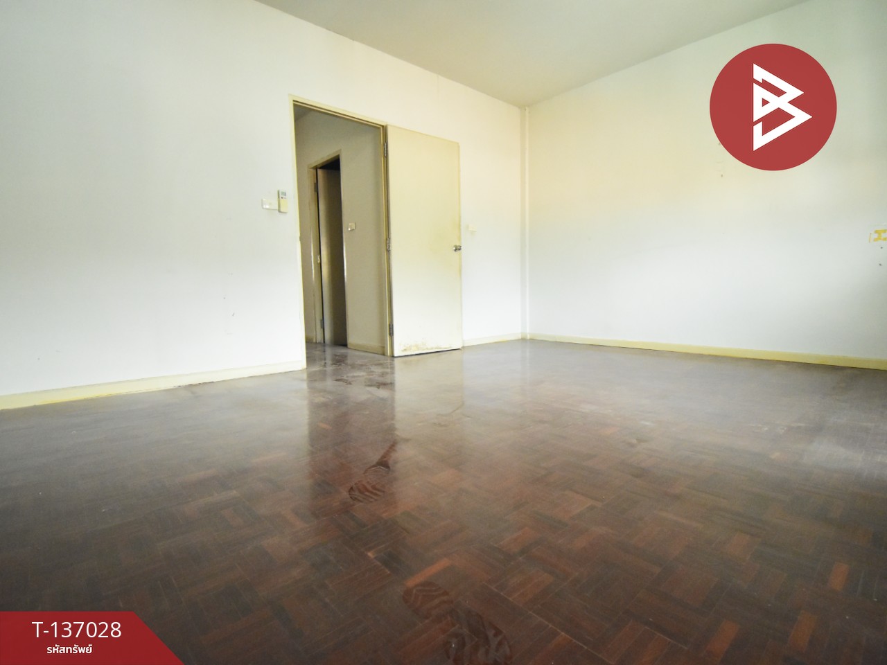 ขายทาวน์เฮ้าส์ หมู่บ้านพาร์คแกลเลอรี่ ศรีนครินทร์ (Park Gallery Srinakarin) บางพลี สมุทรปราการ 7