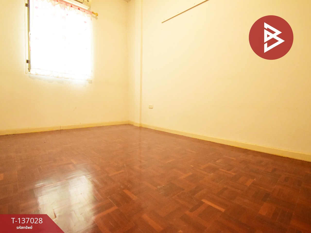 ขายทาวน์เฮ้าส์ หมู่บ้านพาร์คแกลเลอรี่ ศรีนครินทร์ (Park Gallery Srinakarin) บางพลี สมุทรปราการ 6