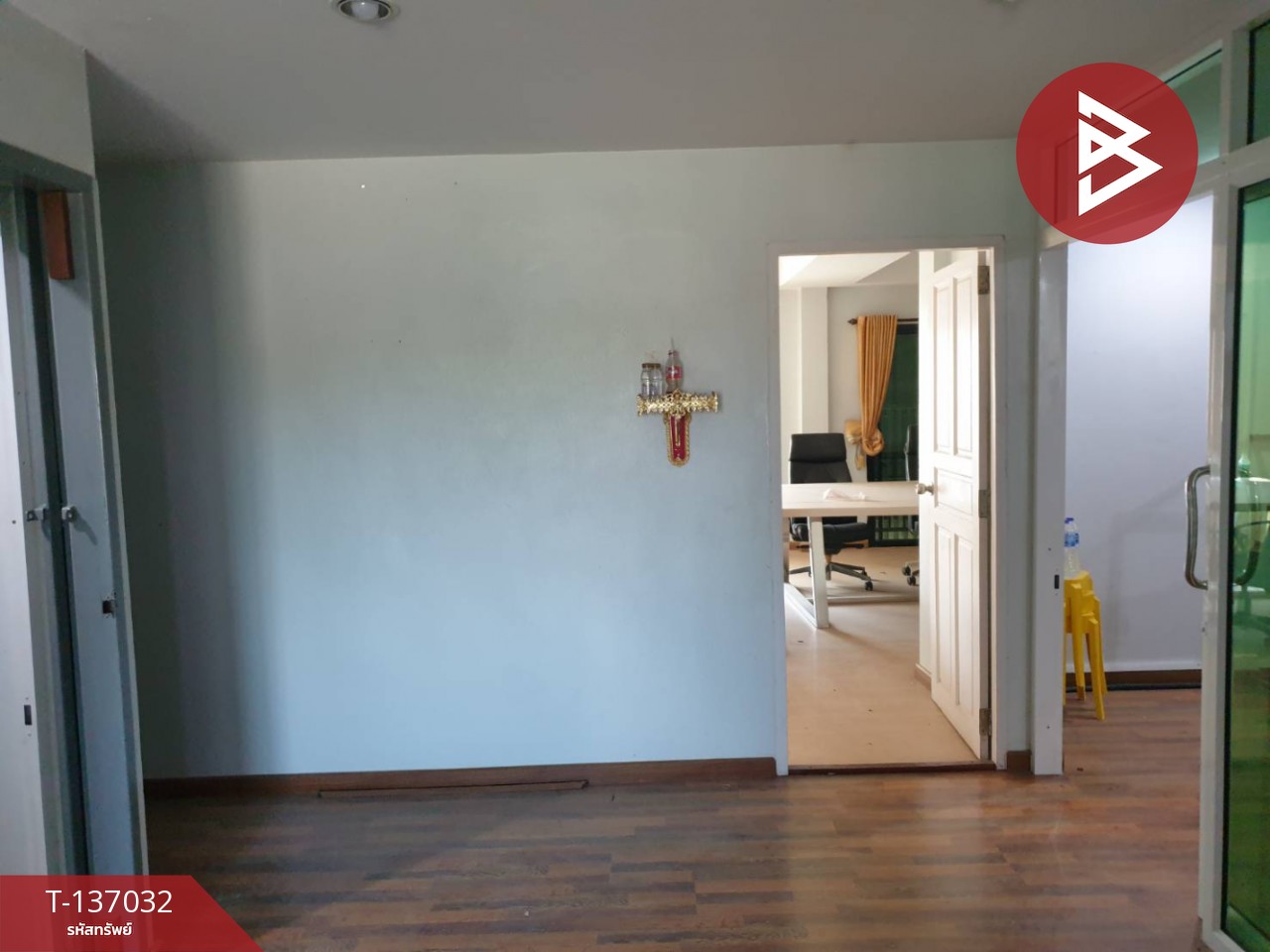 ขายอาคารพาณิชย์ 4 คูหา เนื้อที่ 72 ตร.วา ชุมแสง นครสวรรค์ 13