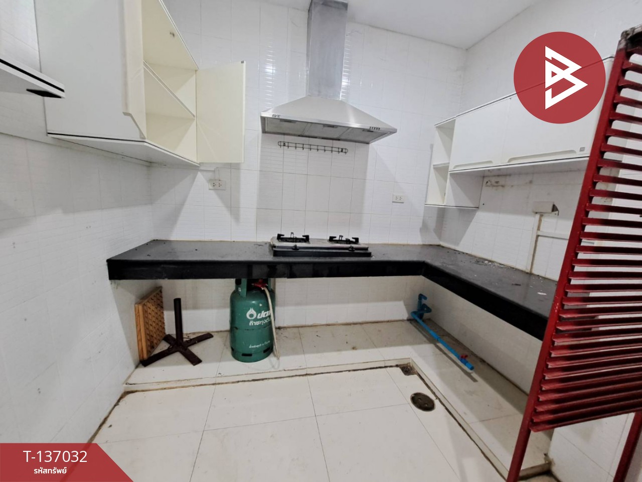 ขายอาคารพาณิชย์ 4 คูหา เนื้อที่ 72 ตร.วา ชุมแสง นครสวรรค์ 11