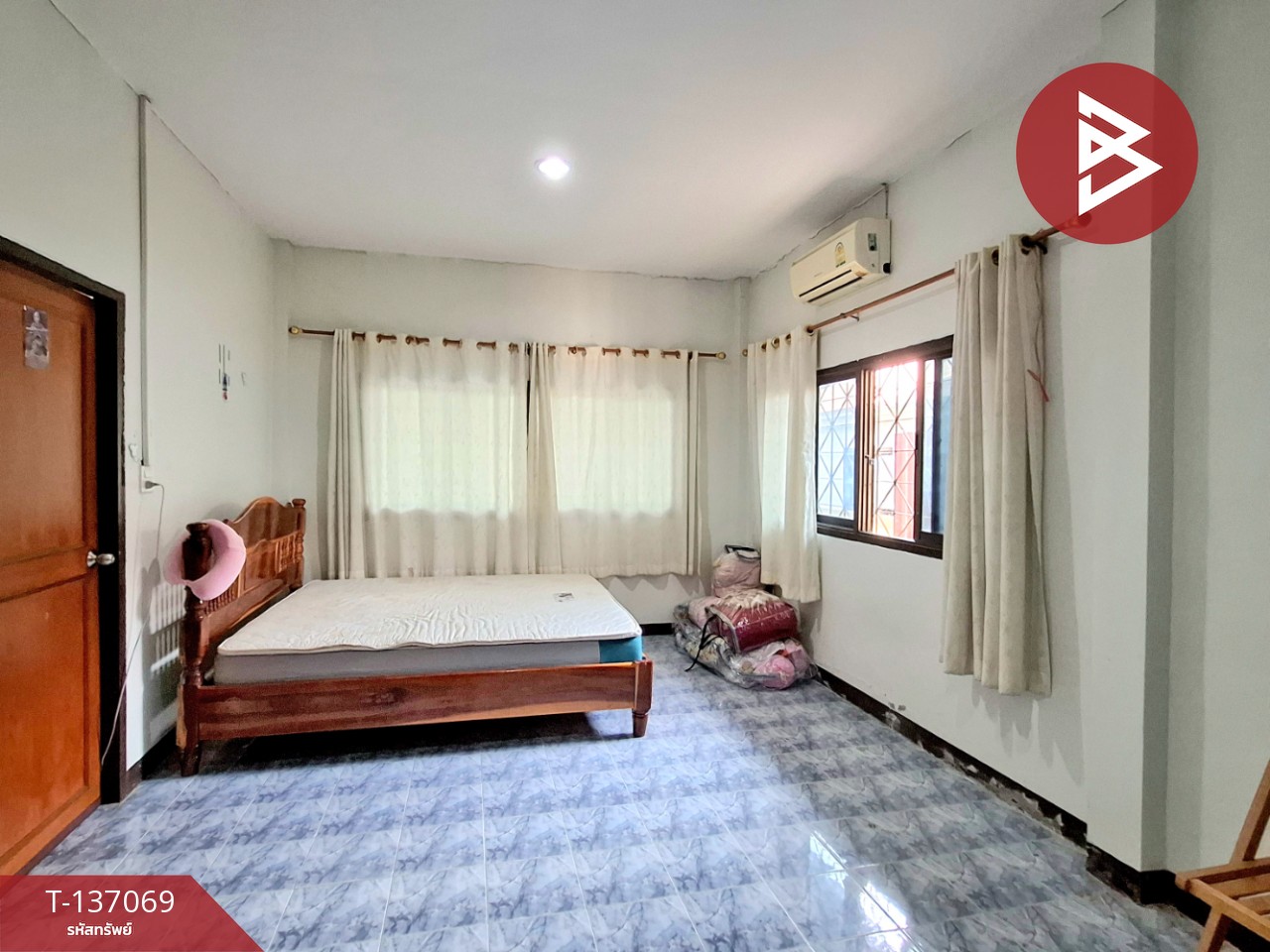 ขายบ้านเดี่ยว พร้อมโกดัง เนื้อที่ 200 ตารางวา บ้านโนนเดื่อ อ.ธวัชบุรี ร้อยเอ็ด 11