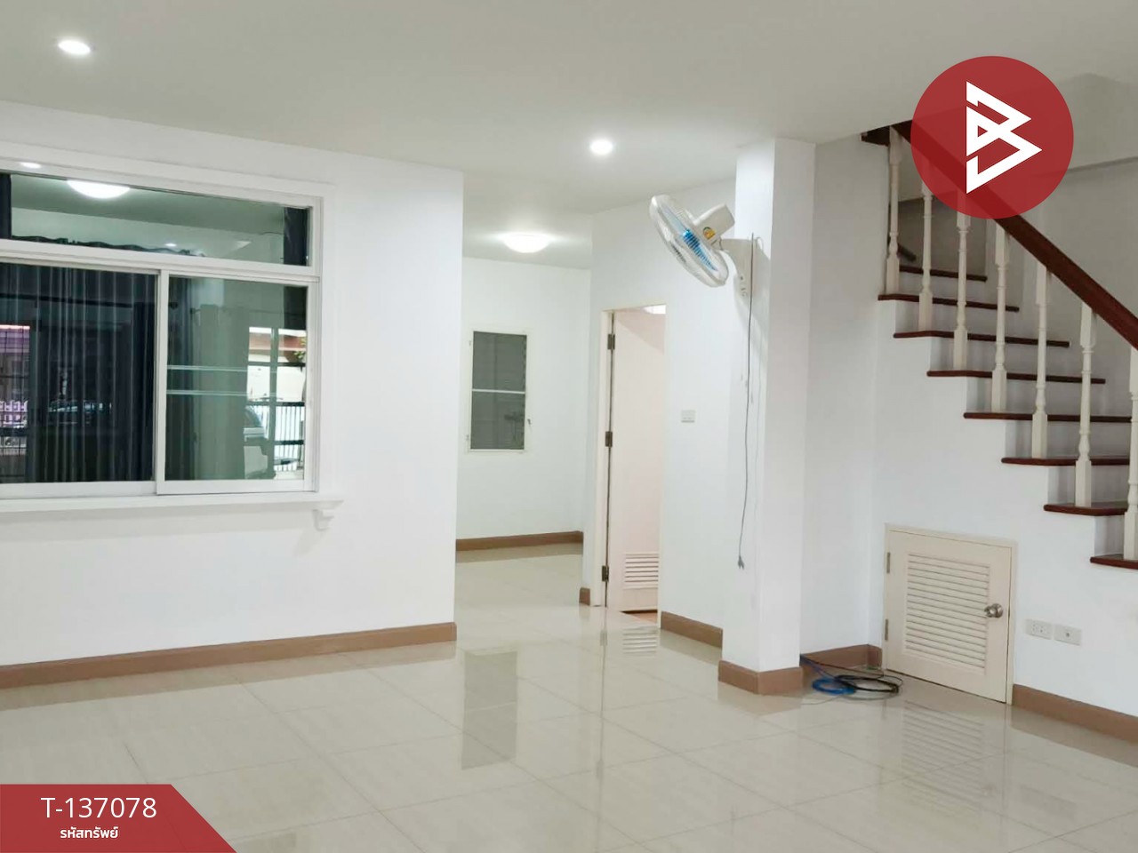 ขายทาวน์เฮ้าส์ หมู่บ้านนครทองเพรสซิเด้นท์ บางพลี-ตำหรุ แพรกษา สมุทรปราการ พร้อมอยู่ 5