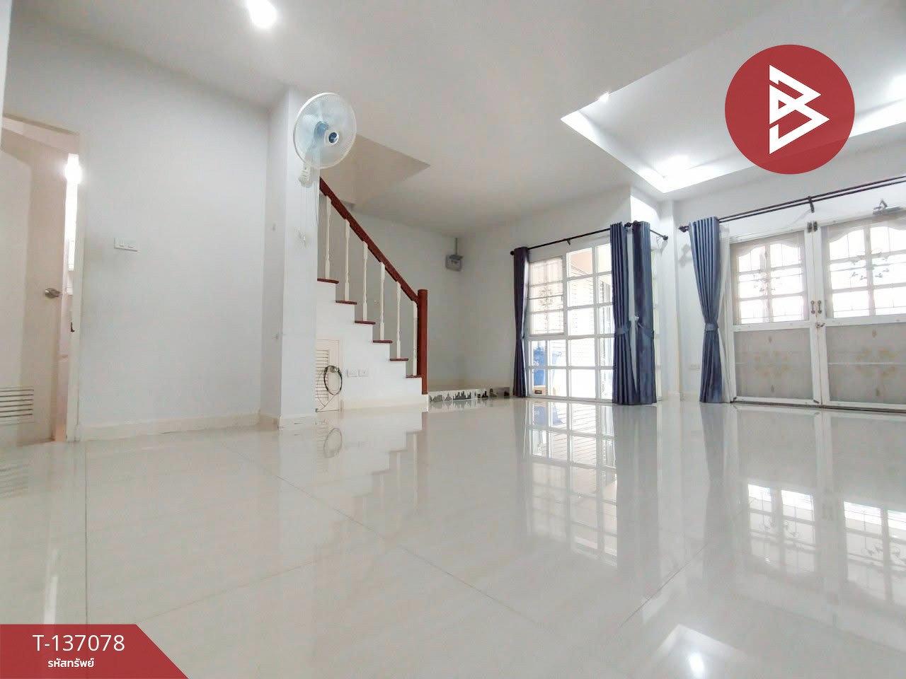 ขายทาวน์เฮ้าส์ หมู่บ้านนครทองเพรสซิเด้นท์ บางพลี-ตำหรุ แพรกษา สมุทรปราการ พร้อมอยู่ 3