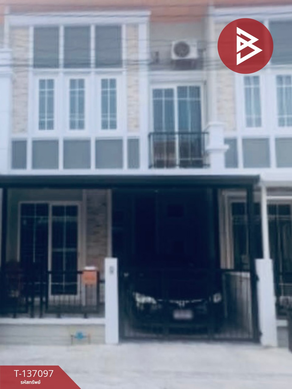 ขายทาวน์เฮ้าส์ 2 ชั้น หมู่บ้านโกลเด้นทาวน์ บางนา-สวนหลวง ประเวศ กรุงเทพมหานคร 1