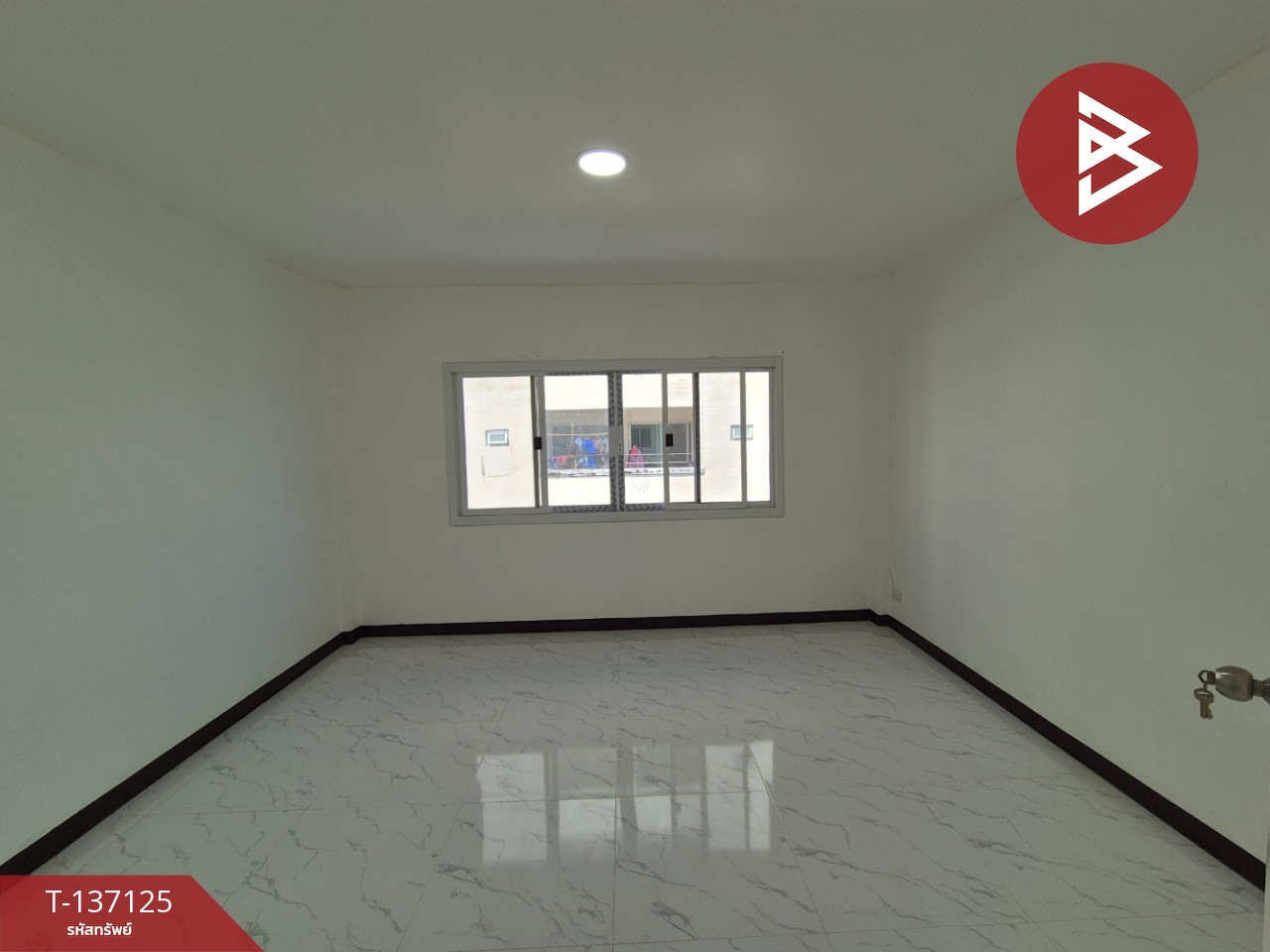 ขายทาวน์เฮ้าส์ หมู่บ้านโอเชี่ยนวิลเลจ เทศบาลบางปู68 ท้ายบ้าน สมุทรปราการ 9