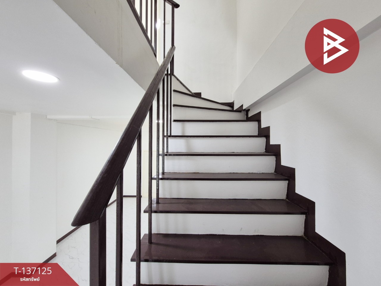 ขายทาวน์เฮ้าส์ หมู่บ้านโอเชี่ยนวิลเลจ เทศบาลบางปู68 ท้ายบ้าน สมุทรปราการ 5