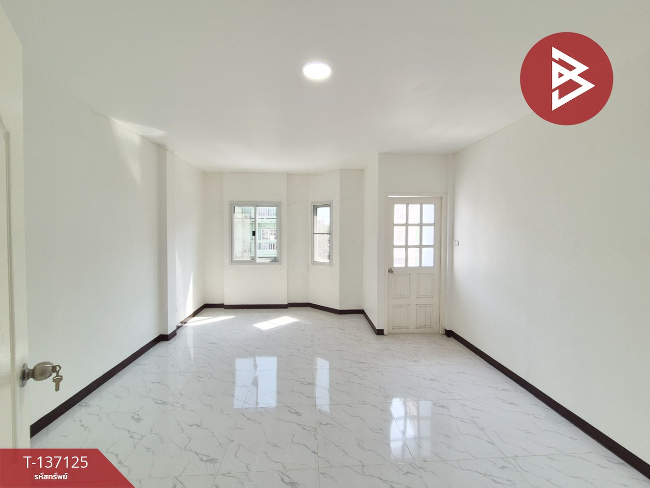 ขายทาวน์เฮ้าส์ หมู่บ้านโอเชี่ยนวิลเลจ เทศบาลบางปู68 ท้ายบ้าน สมุทรปราการ 6