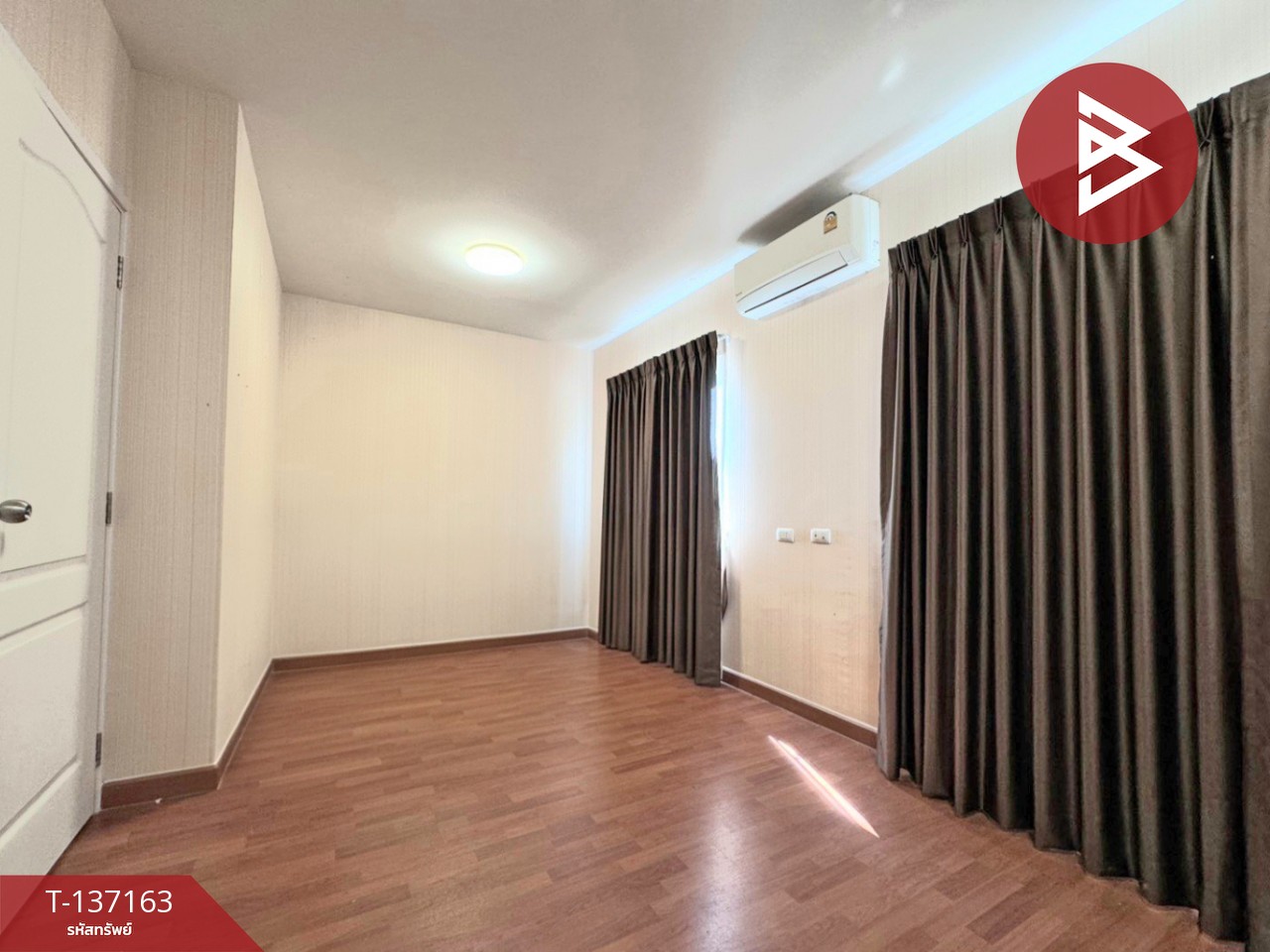 ขายทาวน์เฮ้าส์ หมู่บ้านลลิลทาวน์ ไลโอ บลิสซ์ ลาดกระบัง-สุวรรณภูมิ (Lalin Town Lio Bliss Latkrabang-Suvarnabhumi) สมุทรปราการ 8