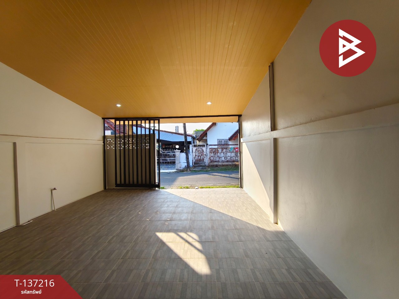 ขายทาวน์เฮ้าส์ หมู่บ้านแสนสุข จันทบุรี 4