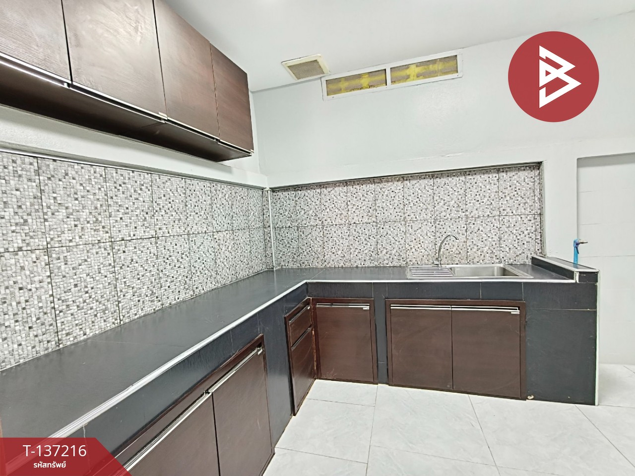 ขายทาวน์เฮ้าส์ หมู่บ้านแสนสุข จันทบุรี 10